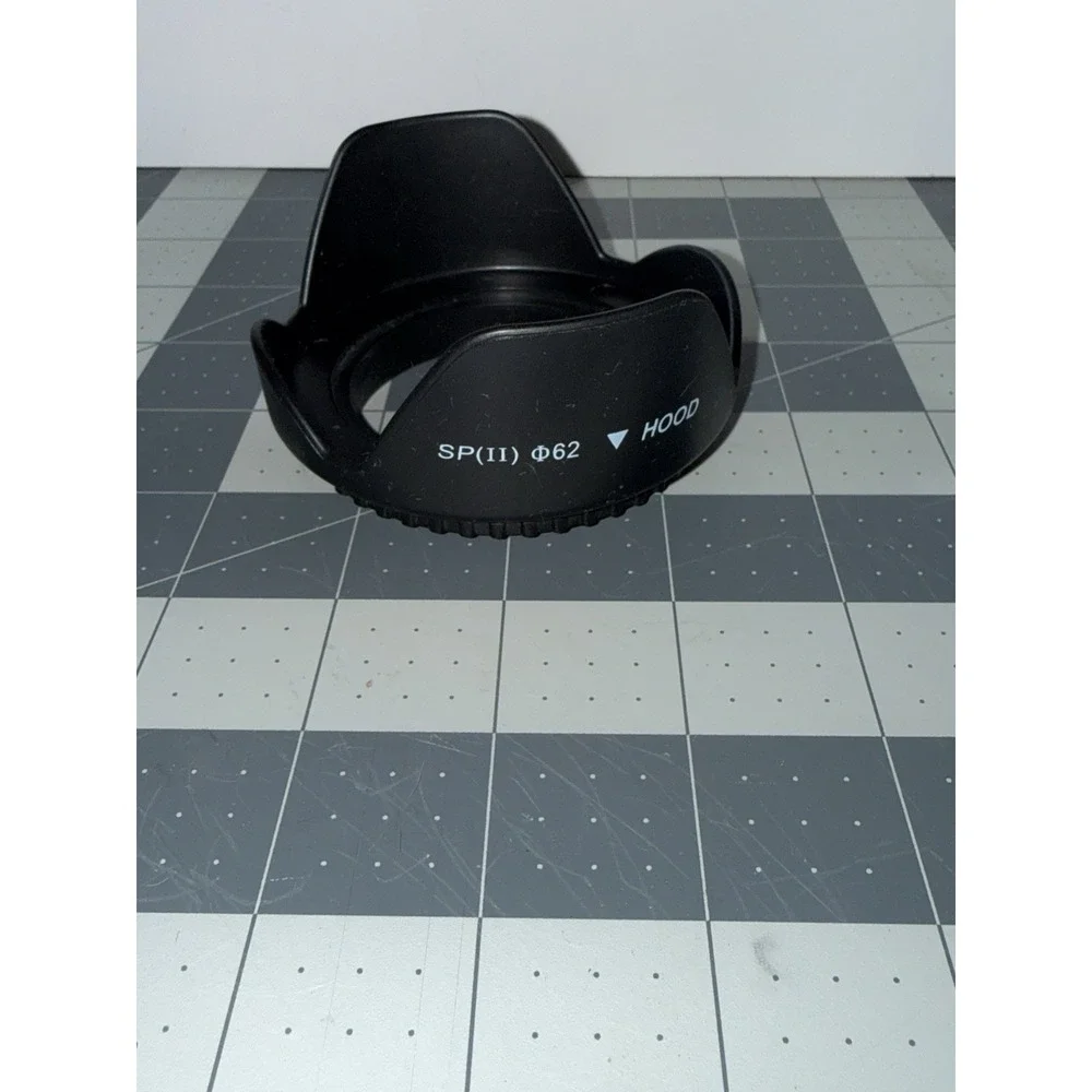Reverse Tulip 62mm Lens Hood Sunshade 62 mm Bayonet